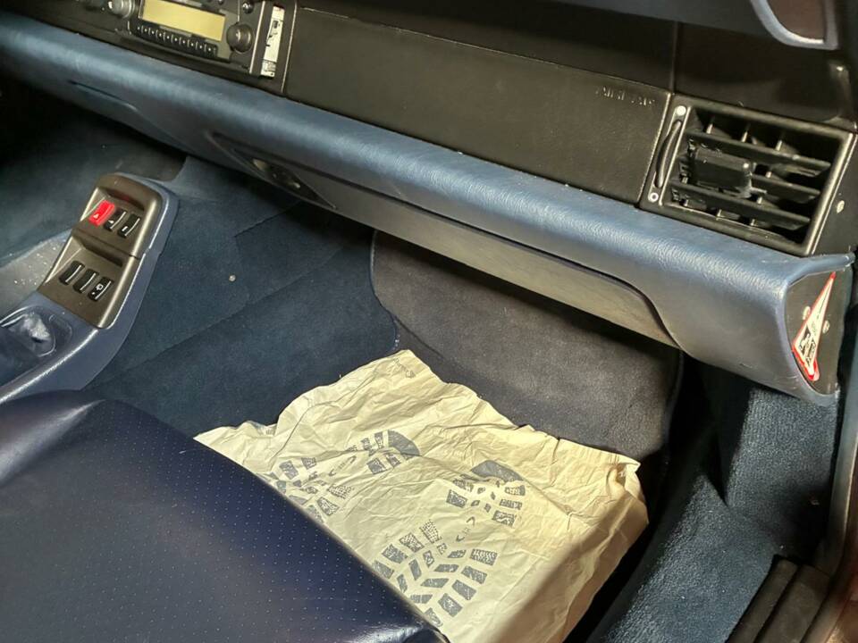 Bild 19/29 von Porsche 911 Turbo (1995)