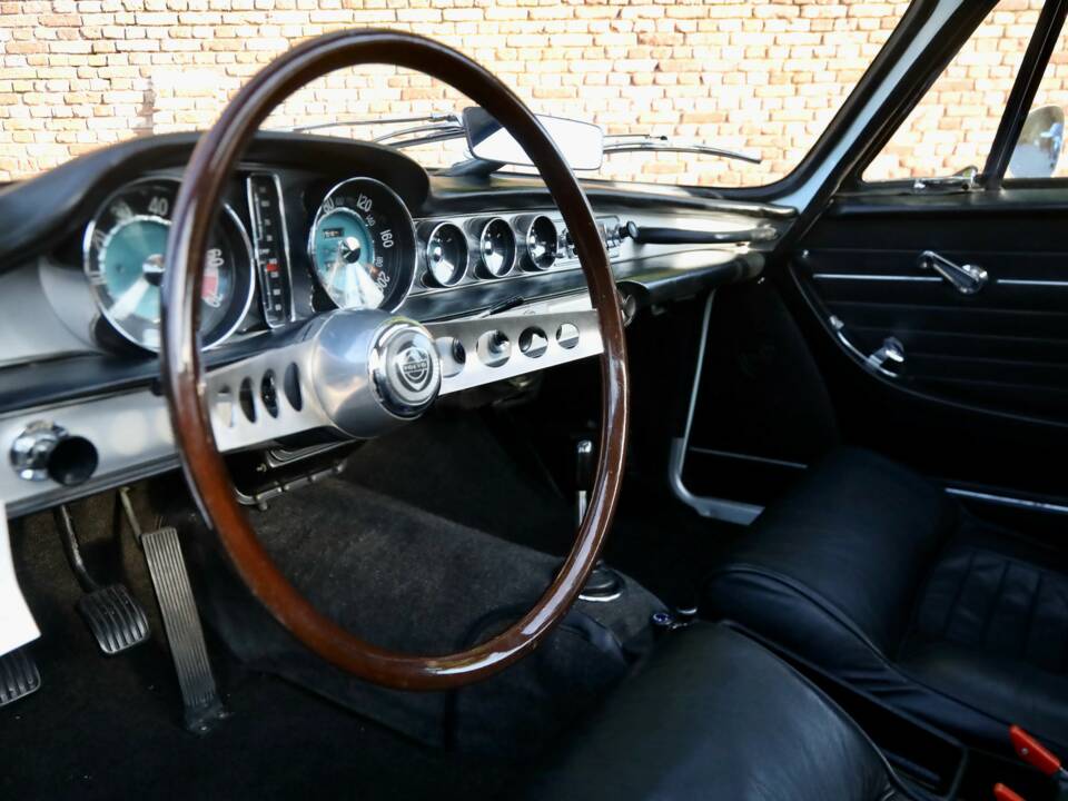 Bild 39/50 von Volvo 1800 S (1967)