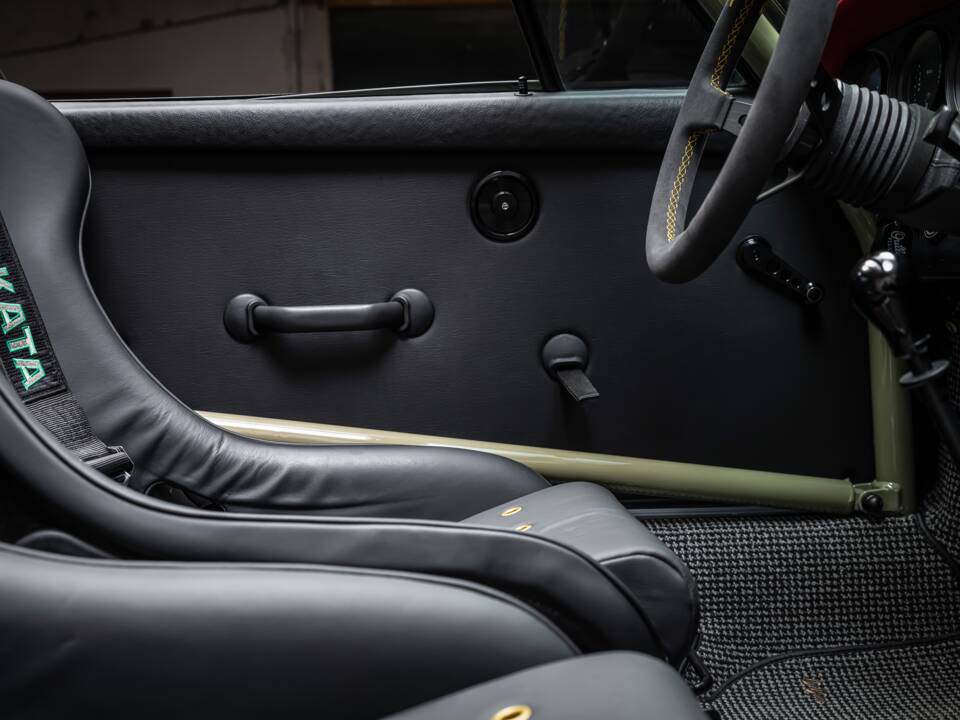 Bild 50/86 von Porsche 911 2.7 S (1977)