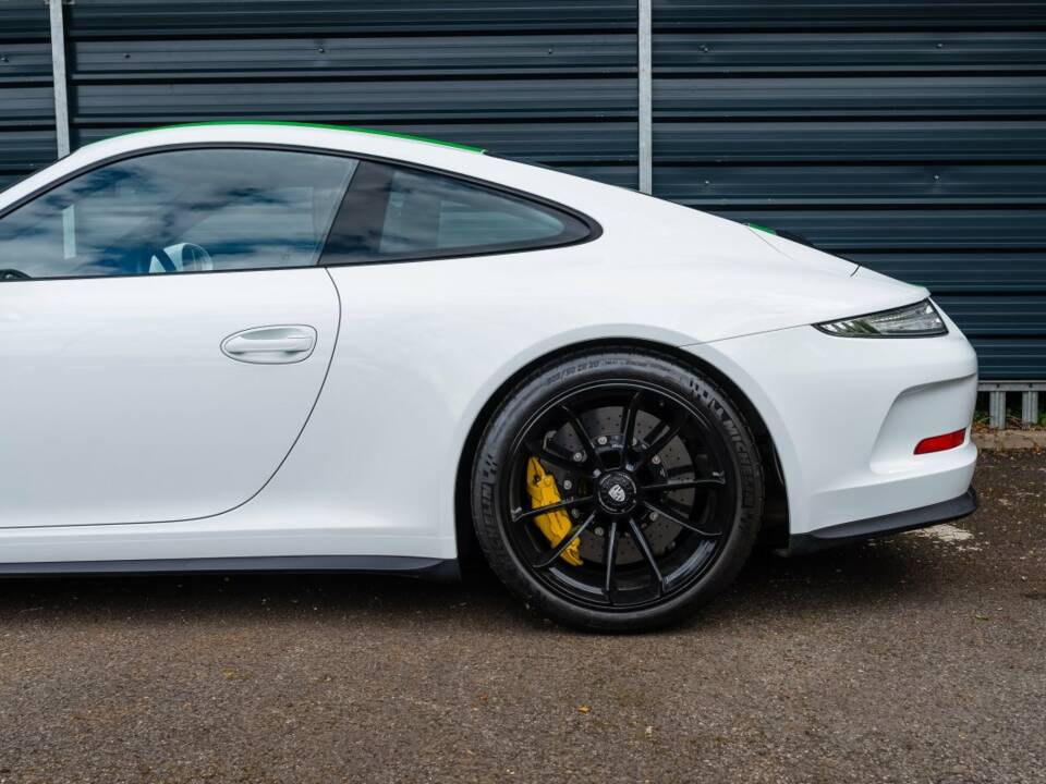Imagen 12/50 de Porsche 911 R (2016)