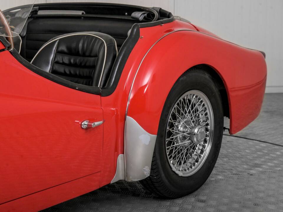 Image 30/50 of Triumph TR 3A (1959)