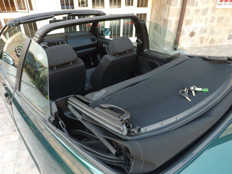 Bild 24/50 von Volkswagen Golf III Cabrio 1.6 (1998)