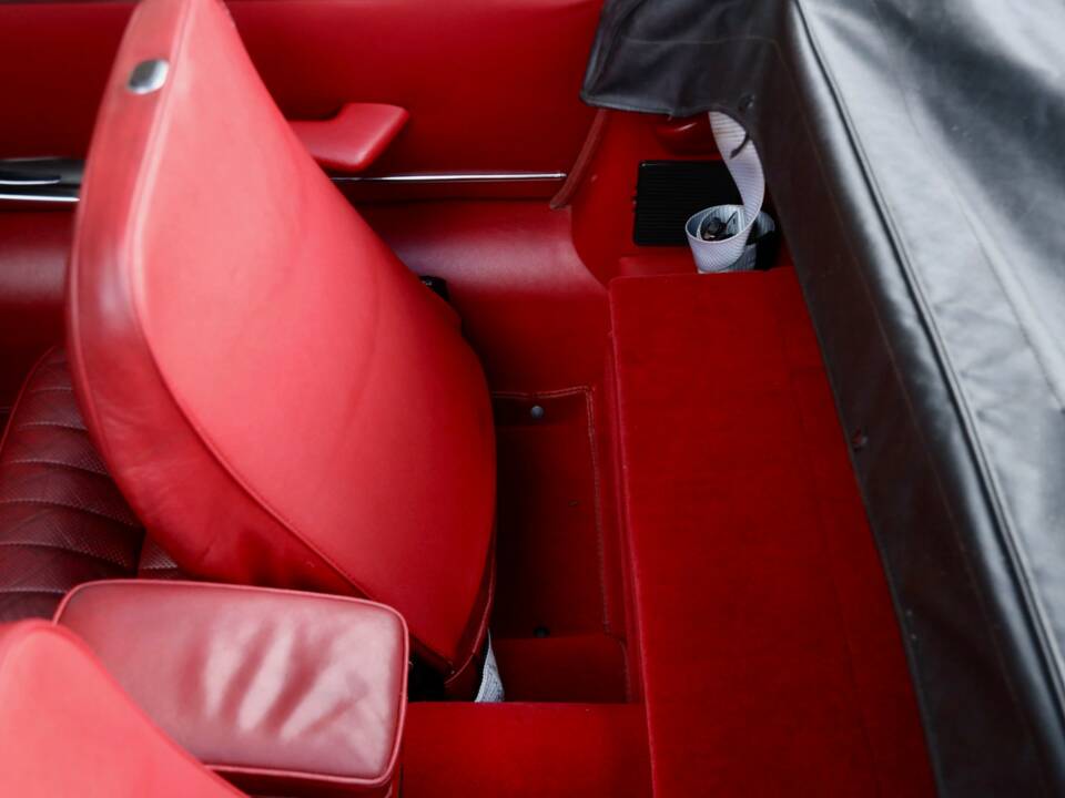 Bild 47/50 von Jaguar Type E V12 (1973)