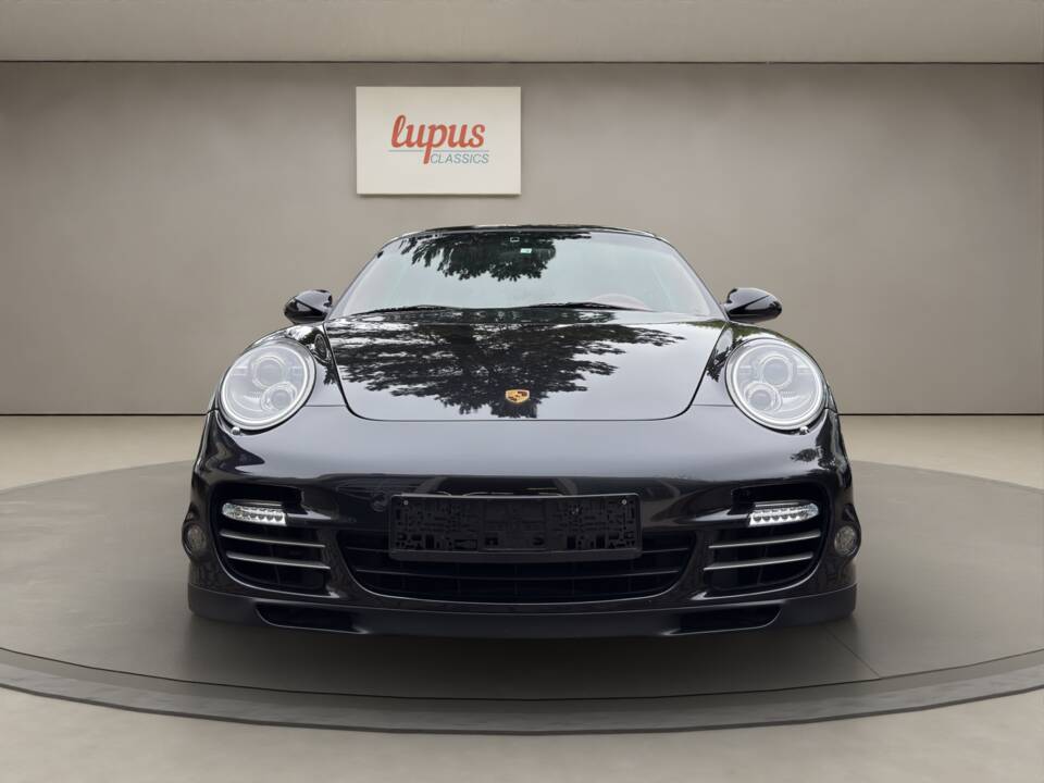 Bild 2/26 von Porsche 911 Turbo (2010)