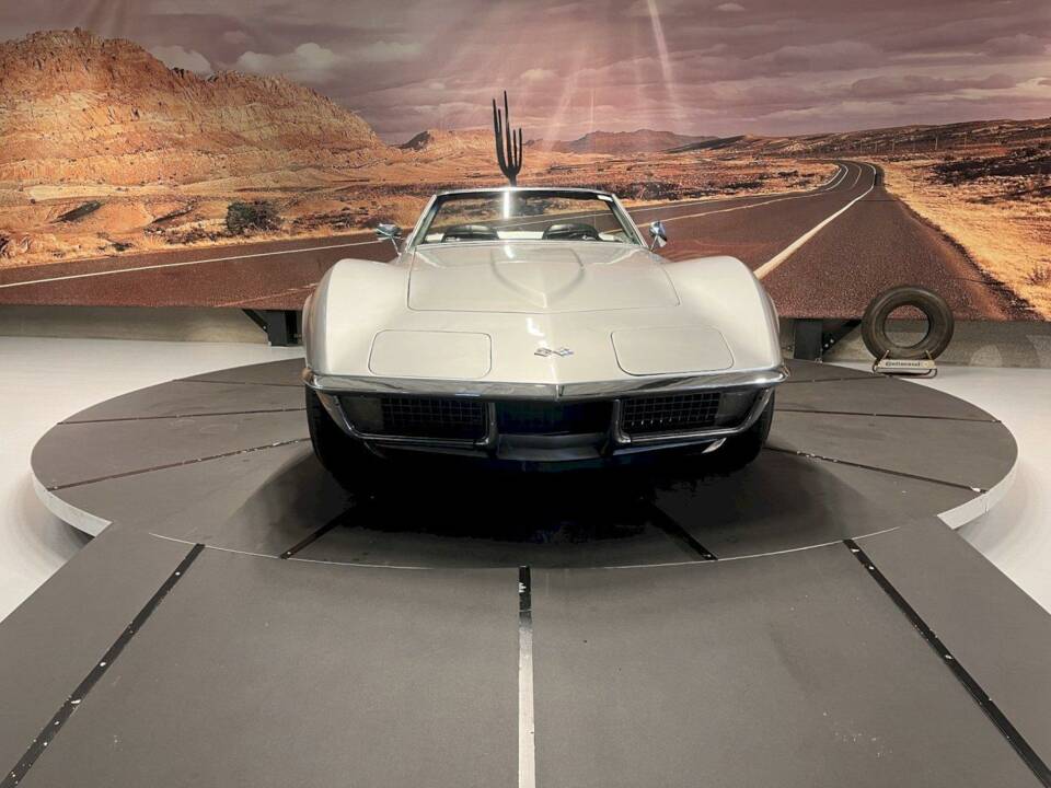 Image 4/36 of Chevrolet Corvette Stingray (1970)