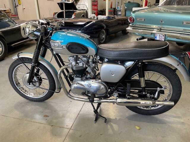 Immagine 8/12 di Triumph T 120 Bonneville (1961)