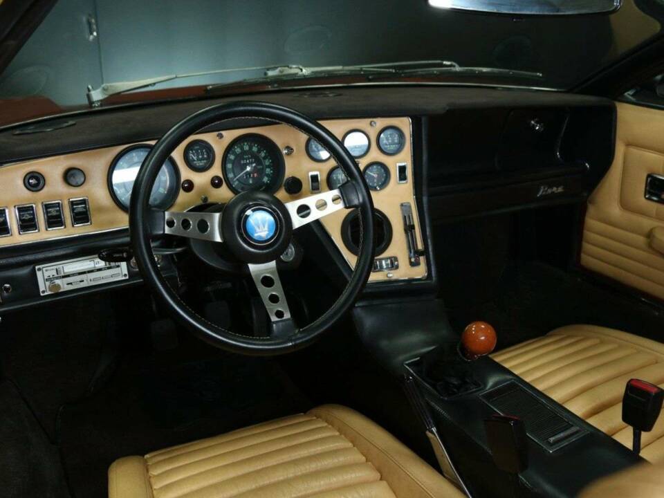 Image 14/50 of Maserati Bora 4700 (1973)