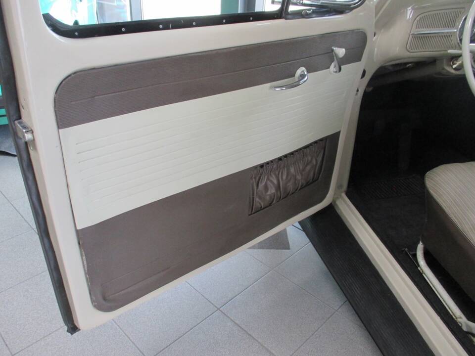 Image 32/39 of Volkswagen Maggiolino 1200 Export "Dickholmer" (1964)