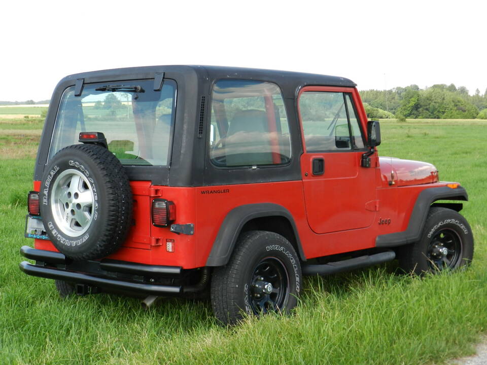 Imagen 31/58 de Jeep Wrangler 2.5L (1994)