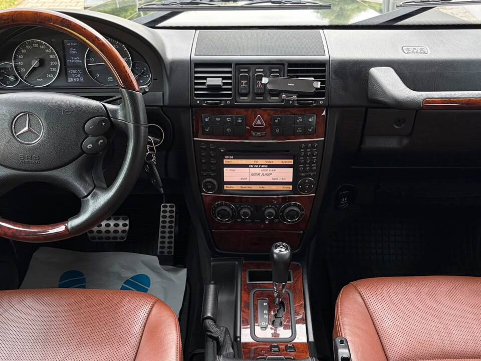 Imagen 21/35 de Mercedes-Benz G 320 CDI (2009)