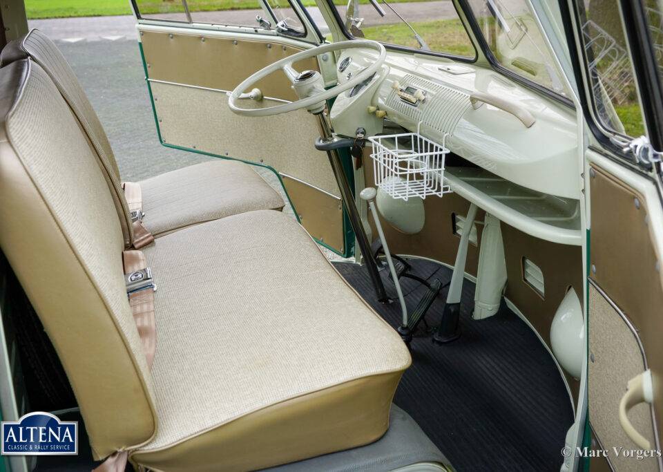 Image 31/60 of Volkswagen T1 camper (1964)
