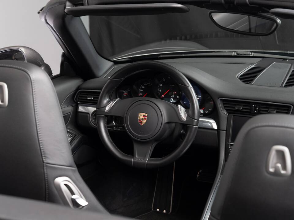 Imagen 32/42 de Porsche 911 Carrera (2012)