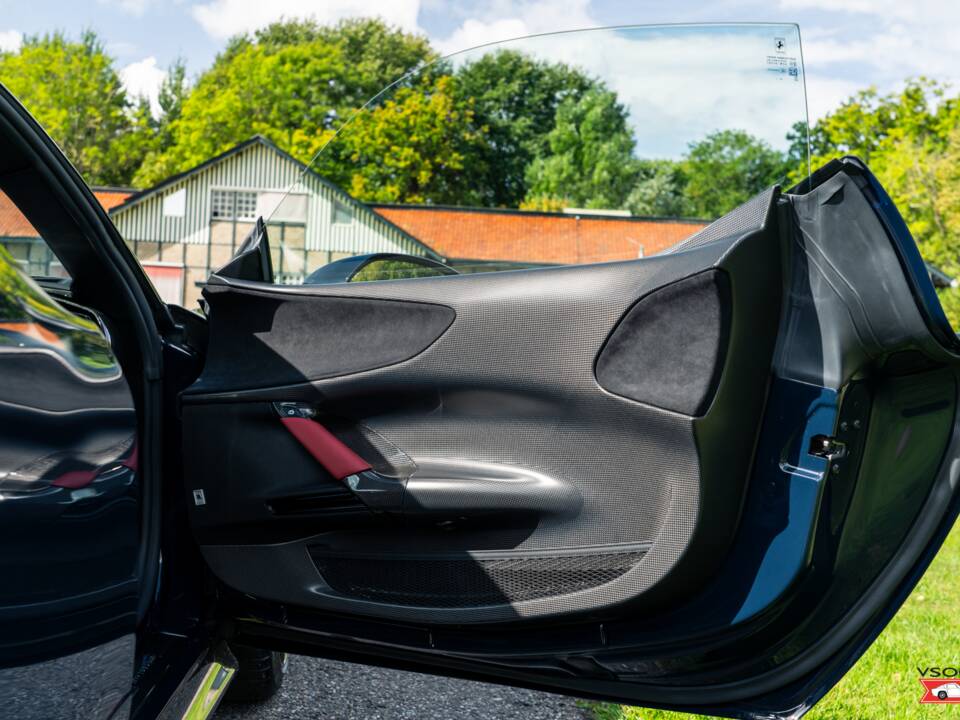 Bild 43/56 von Ferrari SF90 Assetto Fiorano (2021)