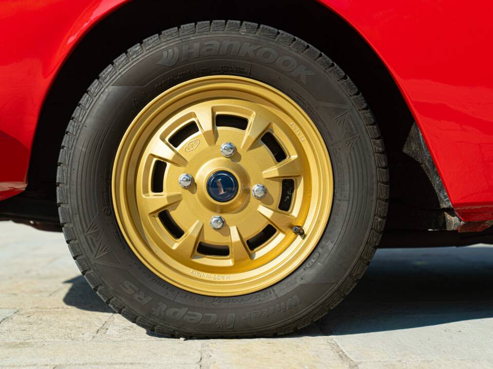 Bild 20/50 von Lancia Fulvia 1.3 S (1975)