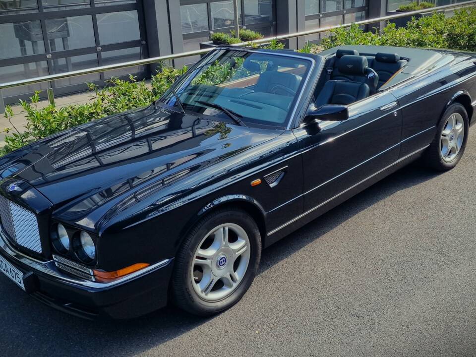 Image 6/63 of Bentley Azure Mulliner (2001)