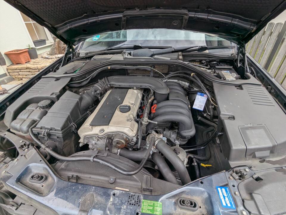 Immagine 13/17 di Mercedes-Benz S 280 (1998)
