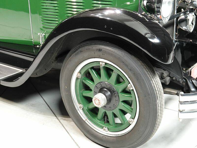 Image 9/15 of Willys-Knight 66 A (1928)