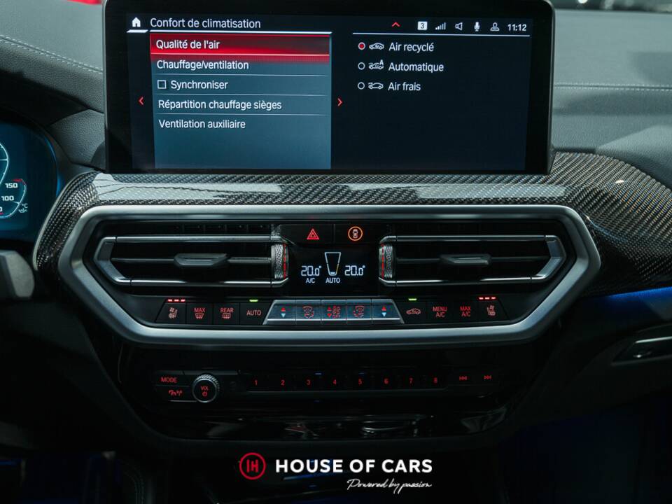 Image 22/24 of BMW X4 M (2022)