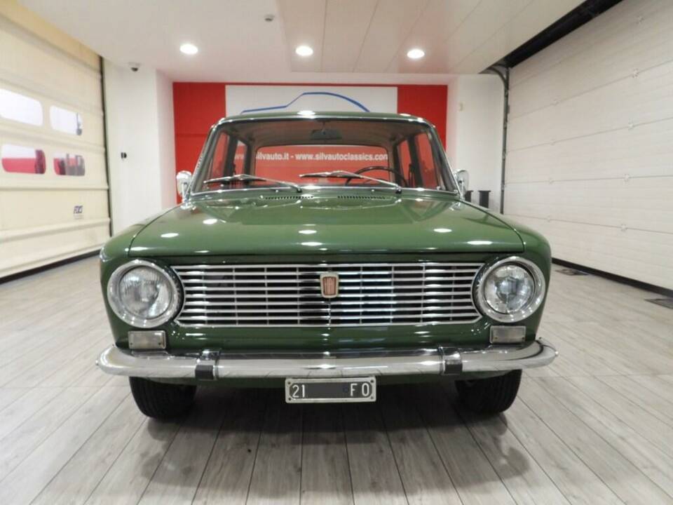 Image 2/15 of FIAT 124 (1970)
