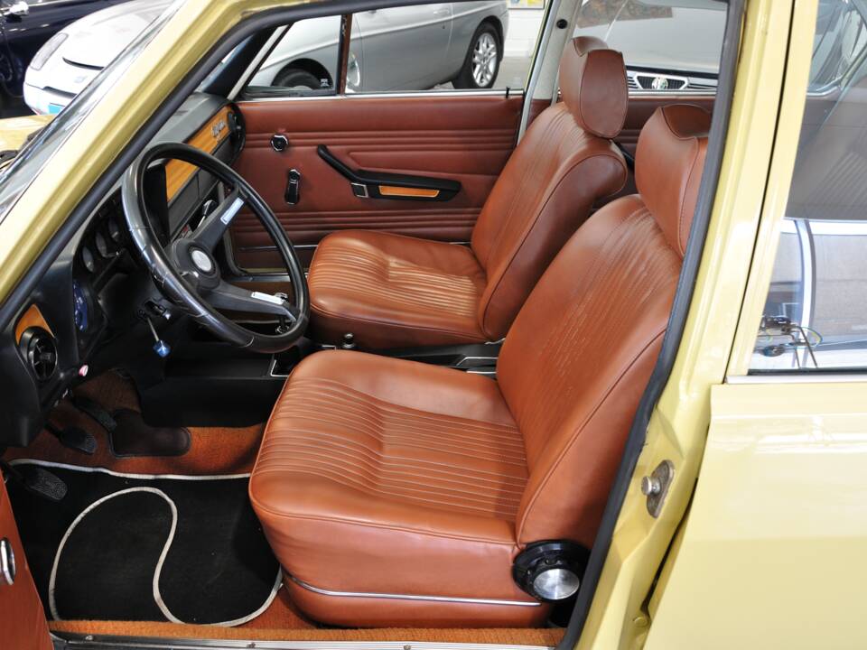 Image 14/31 of Alfa Romeo Alfetta 1.8 (1975)