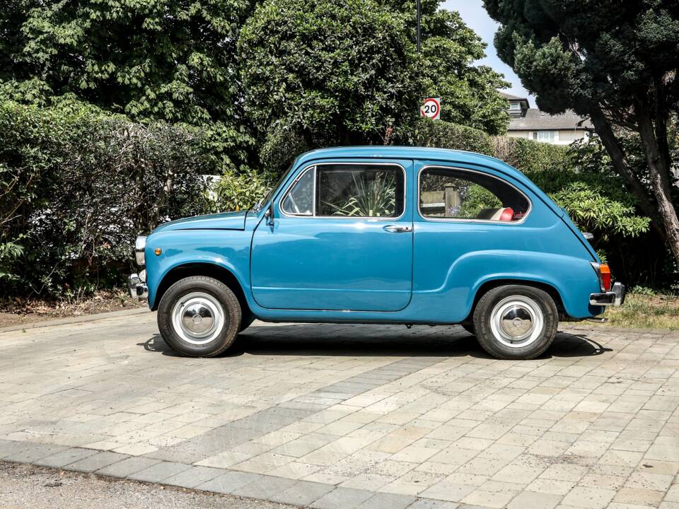 Bild 27/42 von FIAT 600 D (1967)