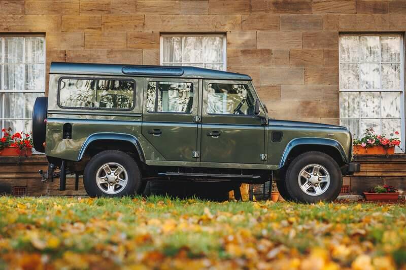 Bild 31/50 von Land Rover Defender 110 (2005)