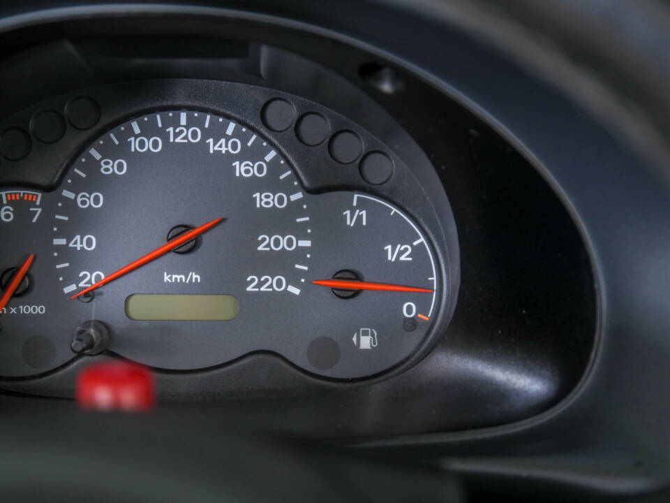 Image 17/50 of Ford Streetka (2004)