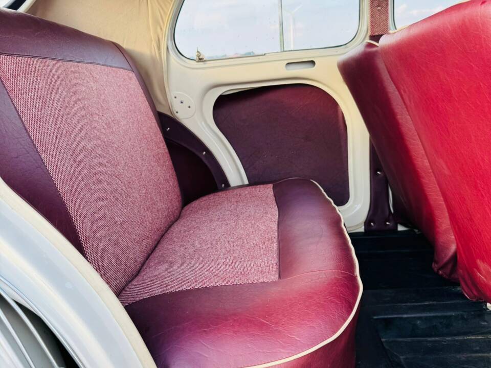 Imagen 25/35 de Renault 4 CV (1956)