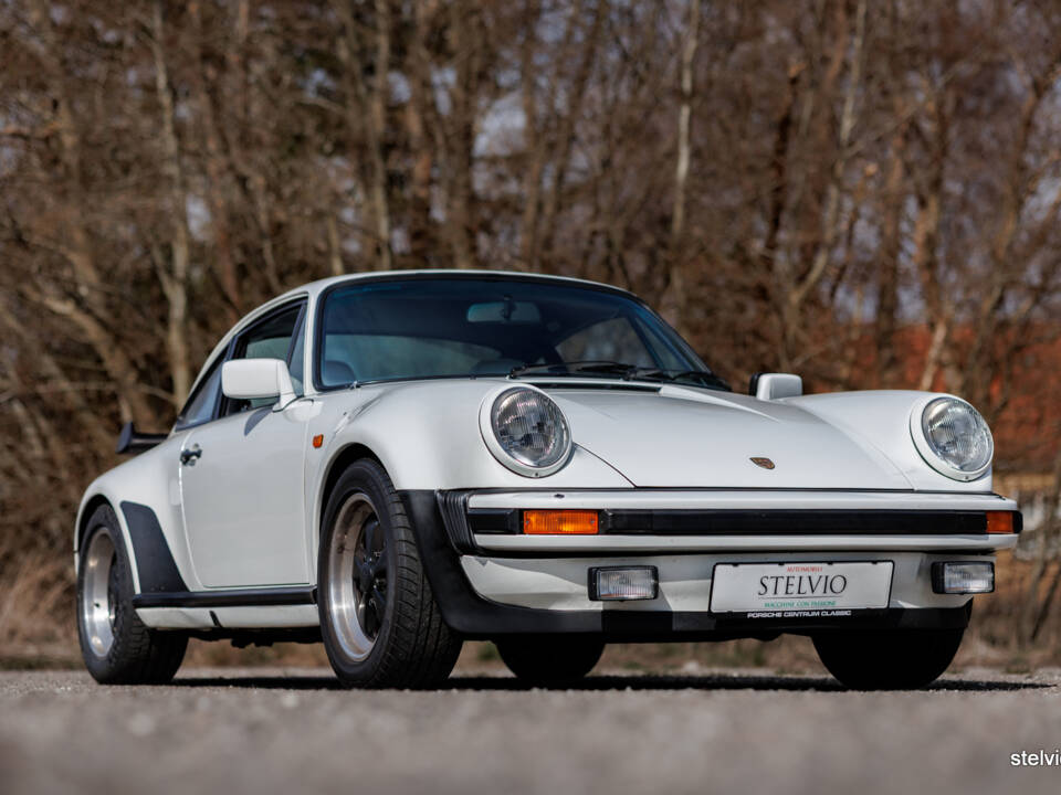 Image 8/46 of Porsche 911 Turbo 3.3 (1980)
