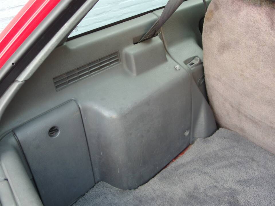 Image 78/93 de Volvo 480 ES (1995)
