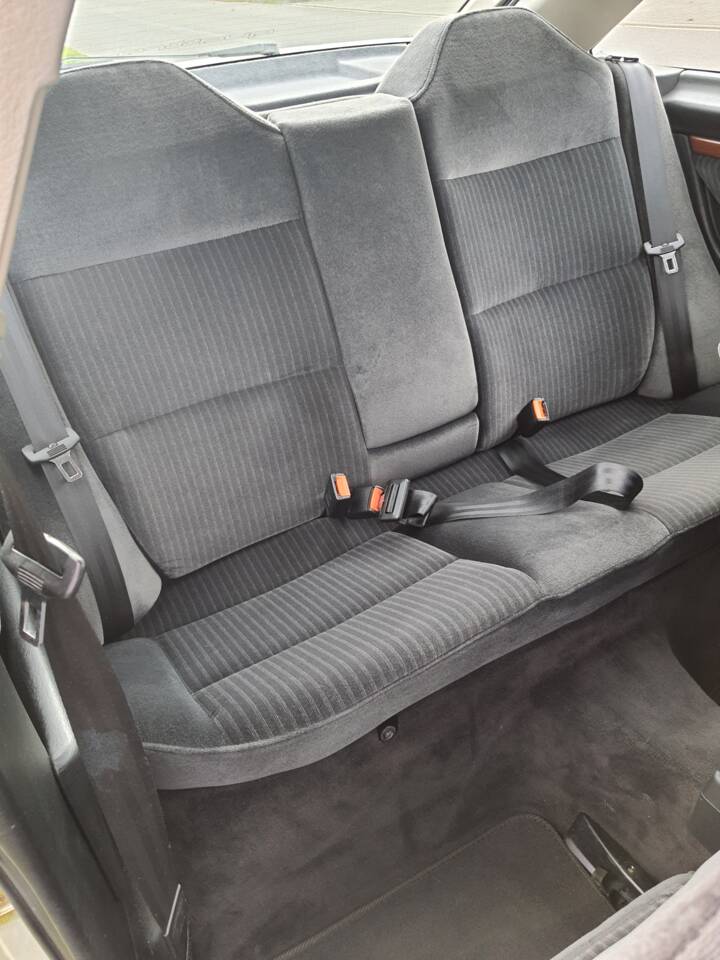 Bild 16/20 von Audi 90 - 2.2 quattro (1989)