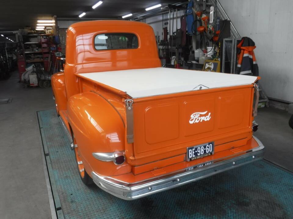 Image 4/50 of Ford F-1 (1948)