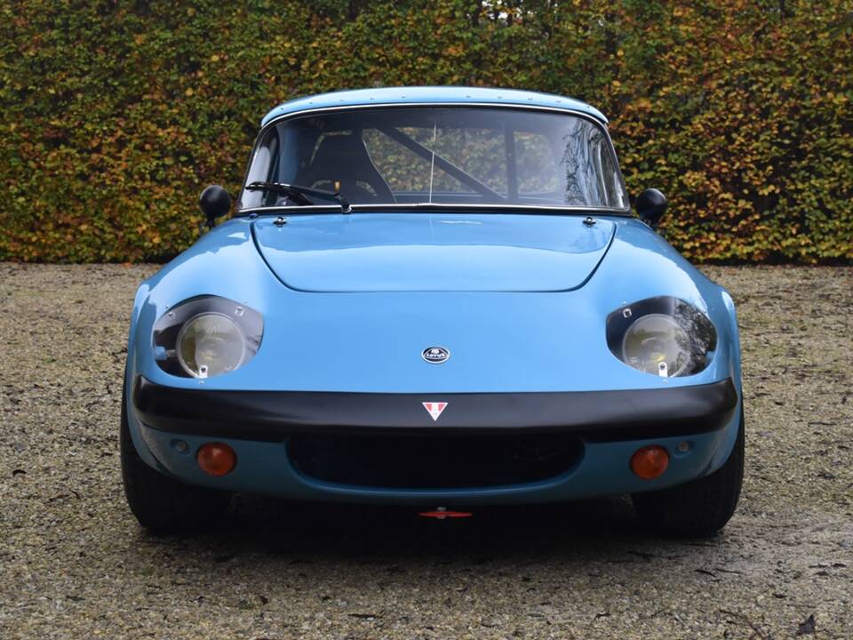 Image 4/44 of Lotus Elan (1965)