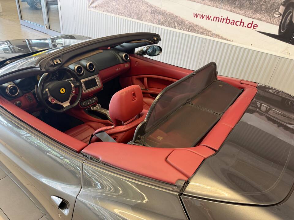 Afbeelding 20/20 van Ferrari California (2010)