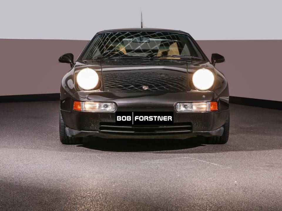 Bild 4/13 von Porsche 928 GTS (1994)