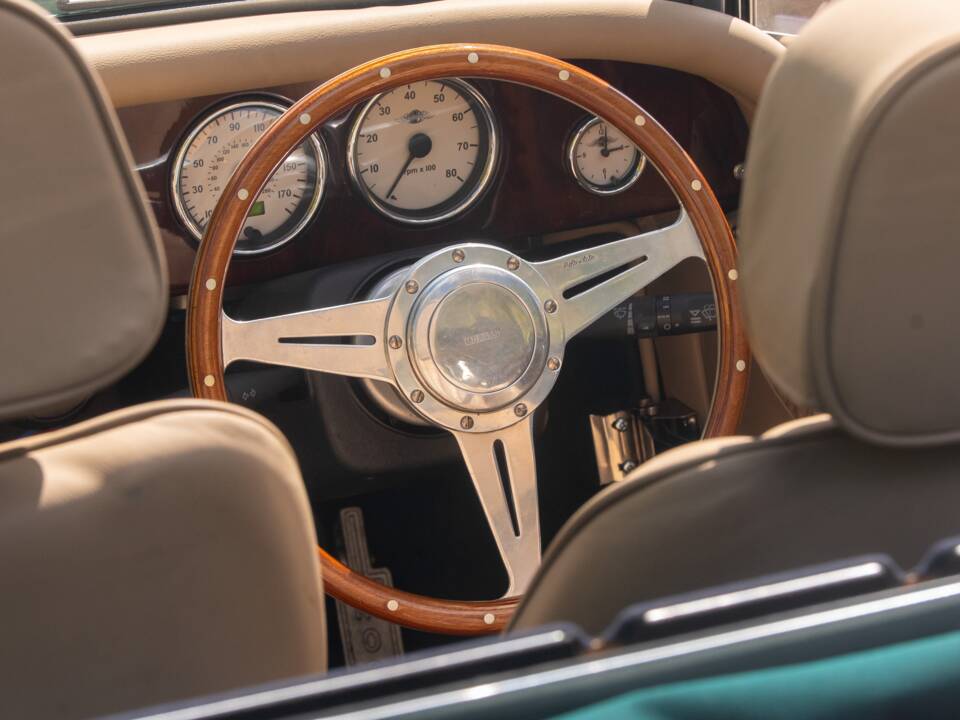 Image 20/50 of Morgan Plus 4 2-Seater (2006)