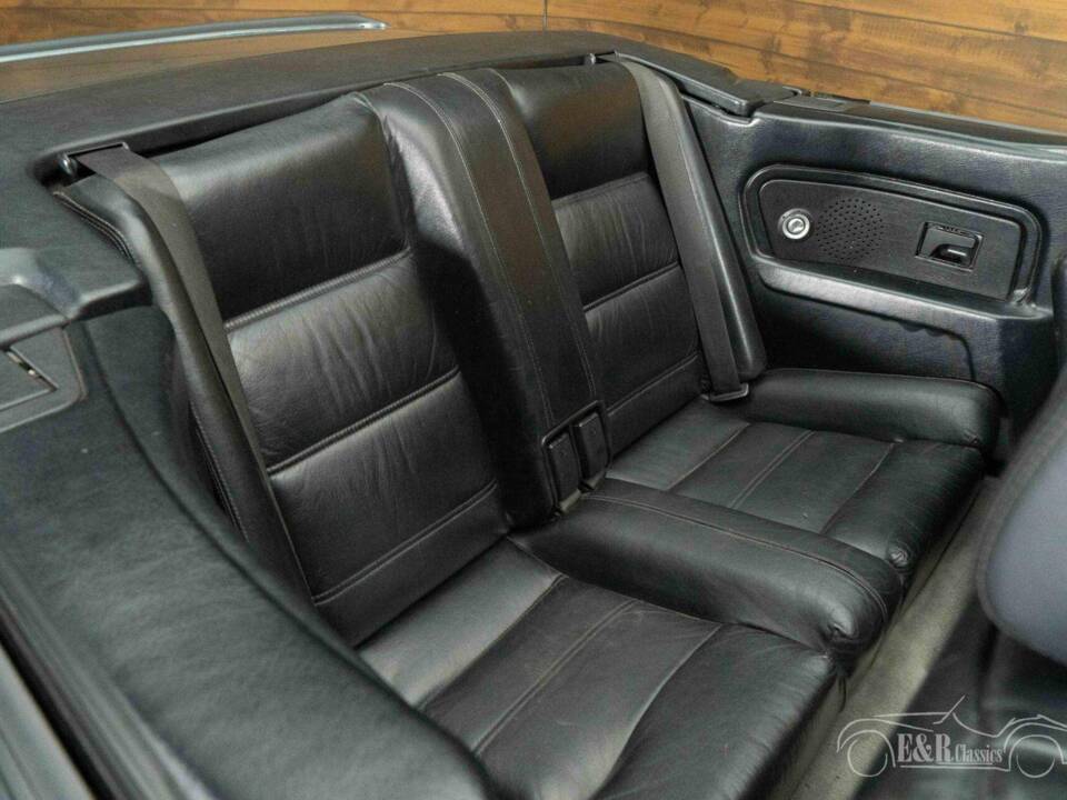 Image 7/19 of BMW 320i (1989)