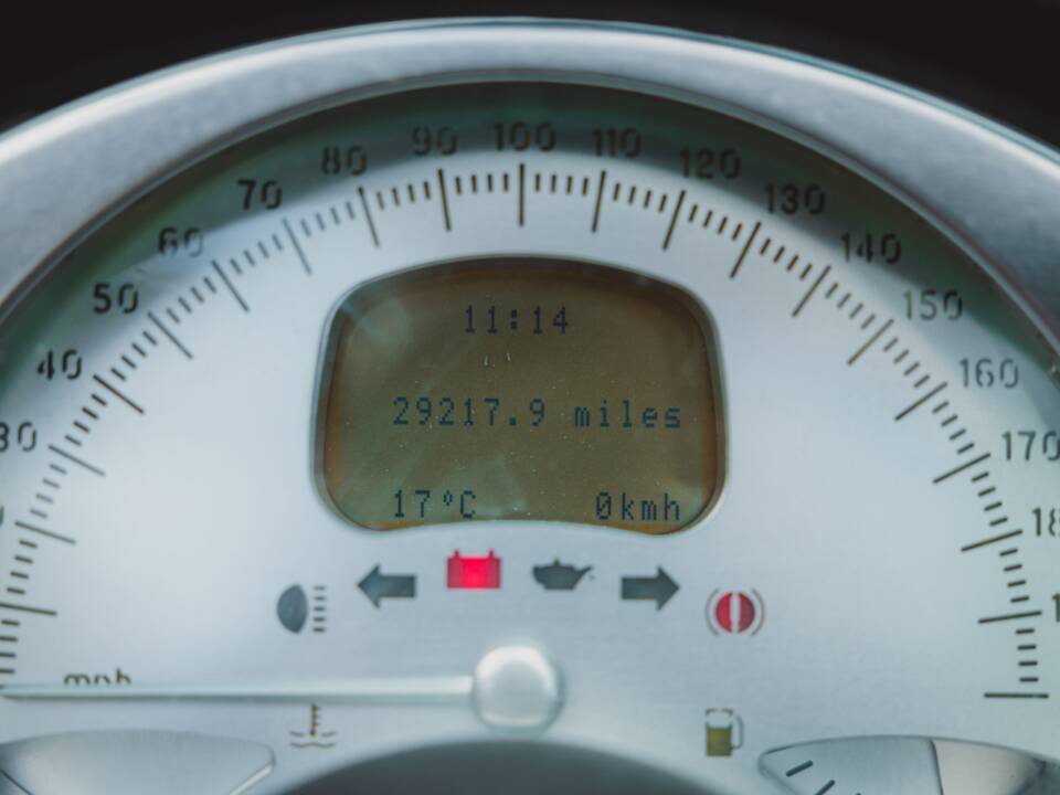 Image 19/39 of TVR Tuscan S (2003)