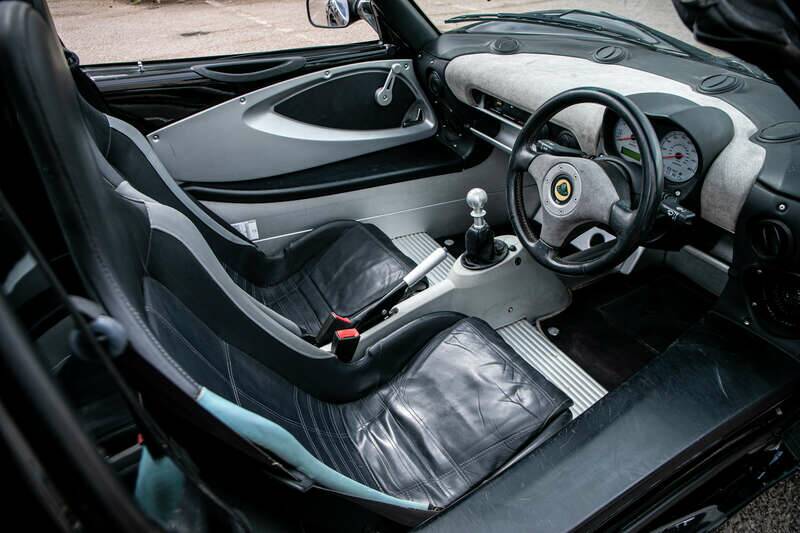 Image 2/25 of Lotus Elise R (2007)
