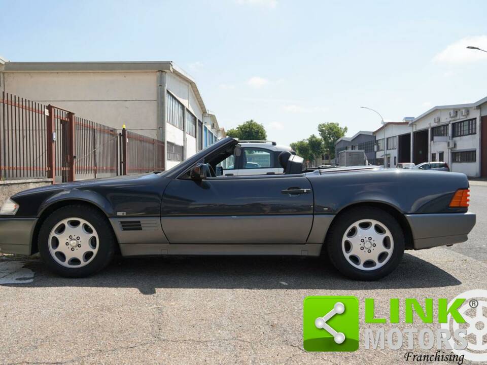 Afbeelding 7/10 van Mercedes-Benz SL 280 (1994)