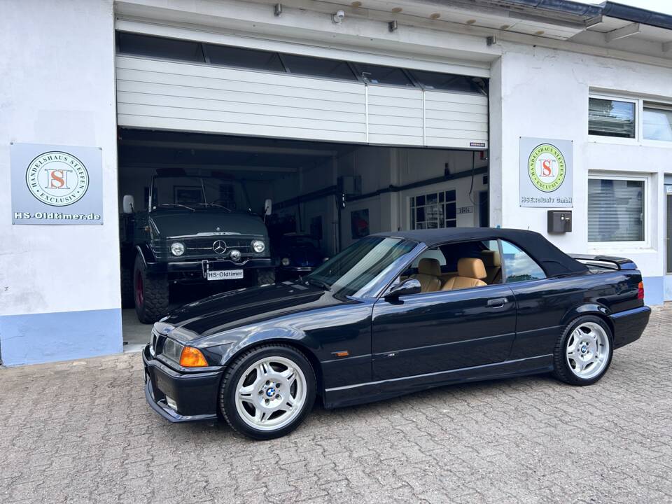 Bild 22/34 von BMW M3 (1994)