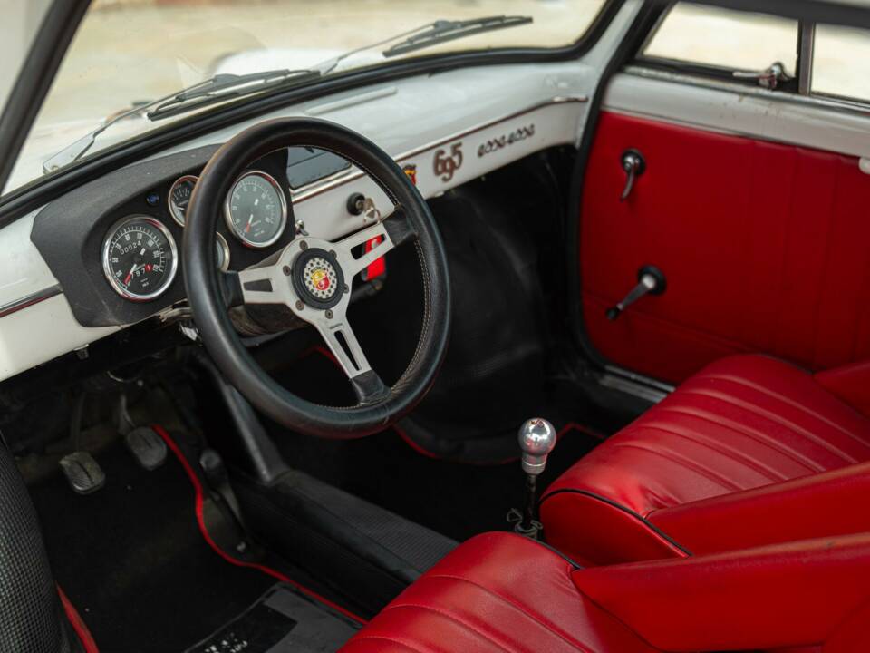 Imagen 45/50 de Abarth 695 SS (1966)