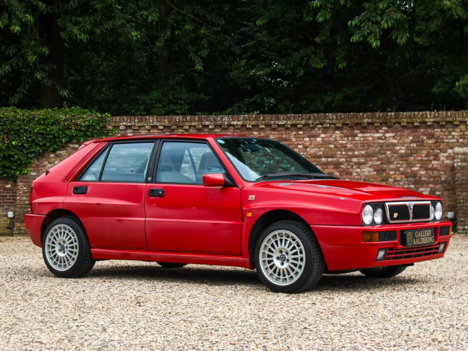 Bild 27/50 von Lancia Delta HF Integrale Evoluzione II (1994)