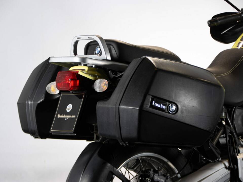 Image 32/50 of BMW R 1100 GS (1999)