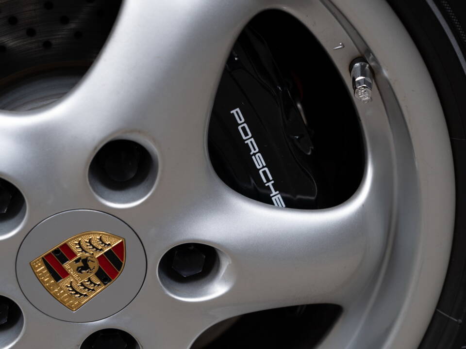 Bild 10/24 von Porsche 911 Carrera (1993)