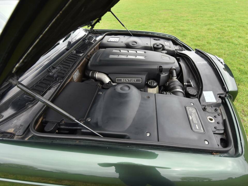 Immagine 38/50 di Bentley Arnage Green Label (1998)