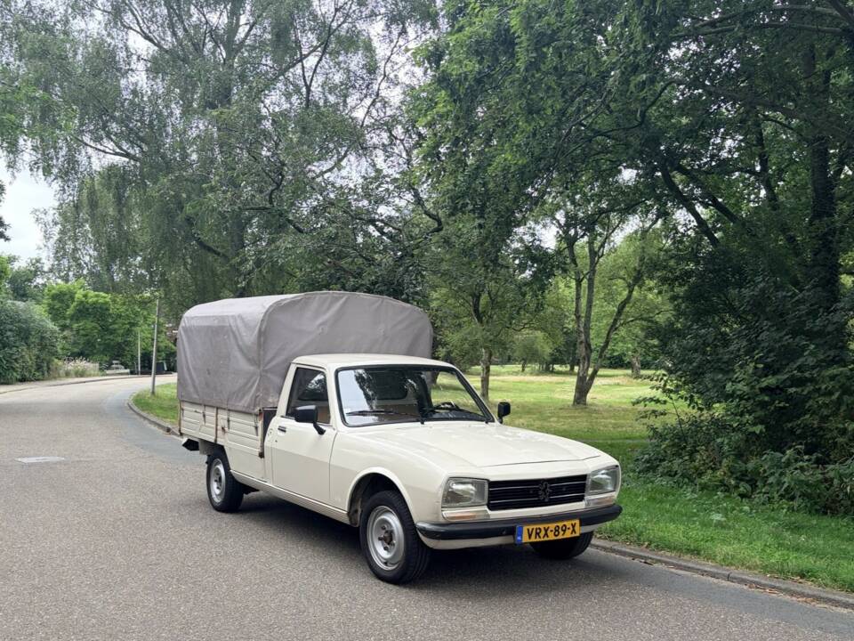 Immagine 1/8 di Peugeot 504 Pick-up (1986)