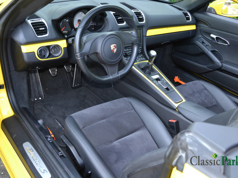 Image 10/50 of Porsche Boxster S (2013)