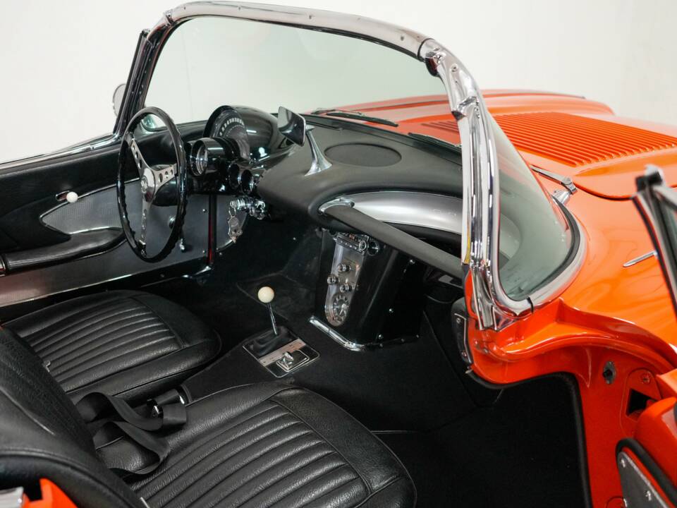 Bild 30/31 von Chevrolet Corvette (1958)