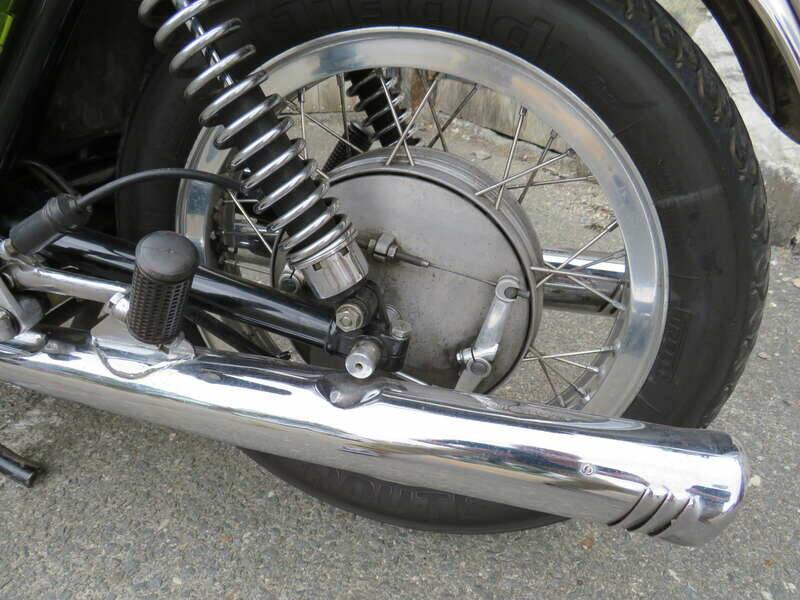 Image 41/45 of Moto Guzzi V7 Sport (1973)